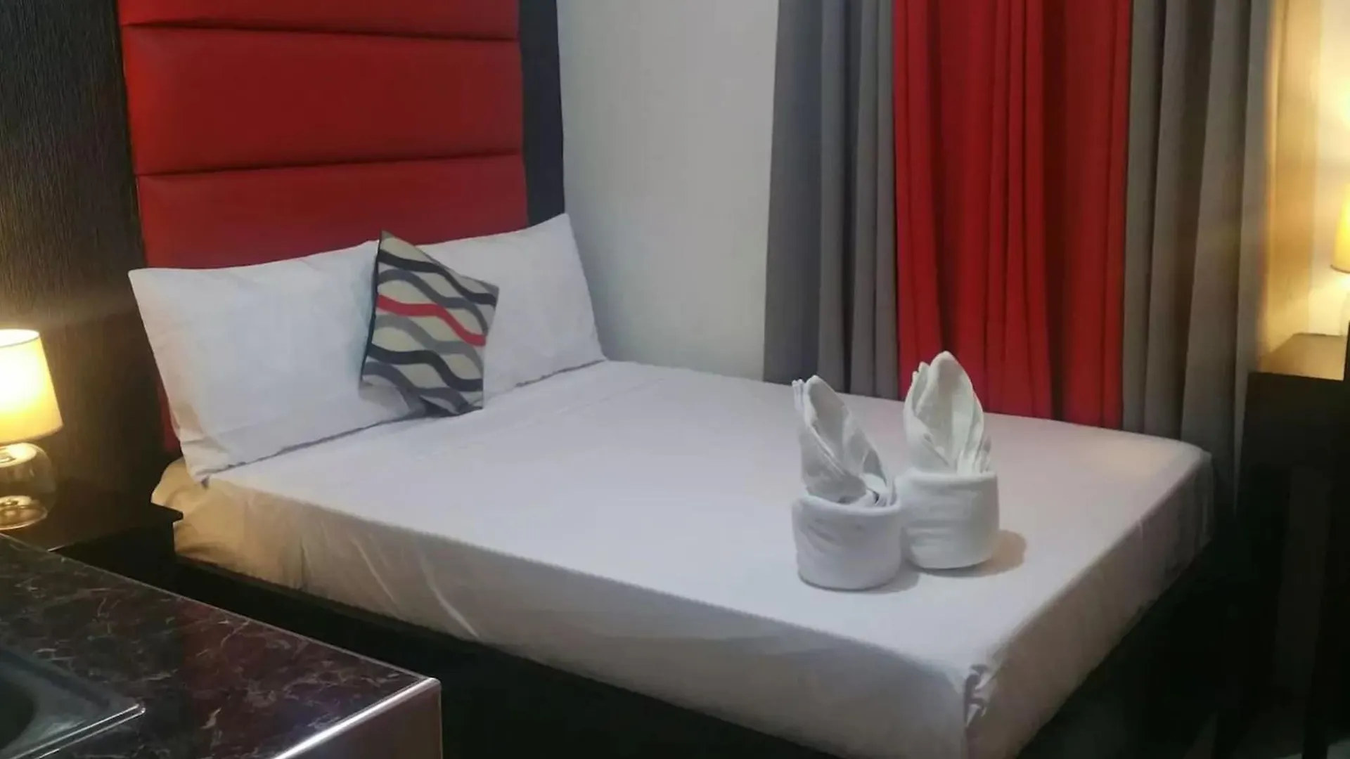 Aparthotel Luxury Suite 5 Angeles