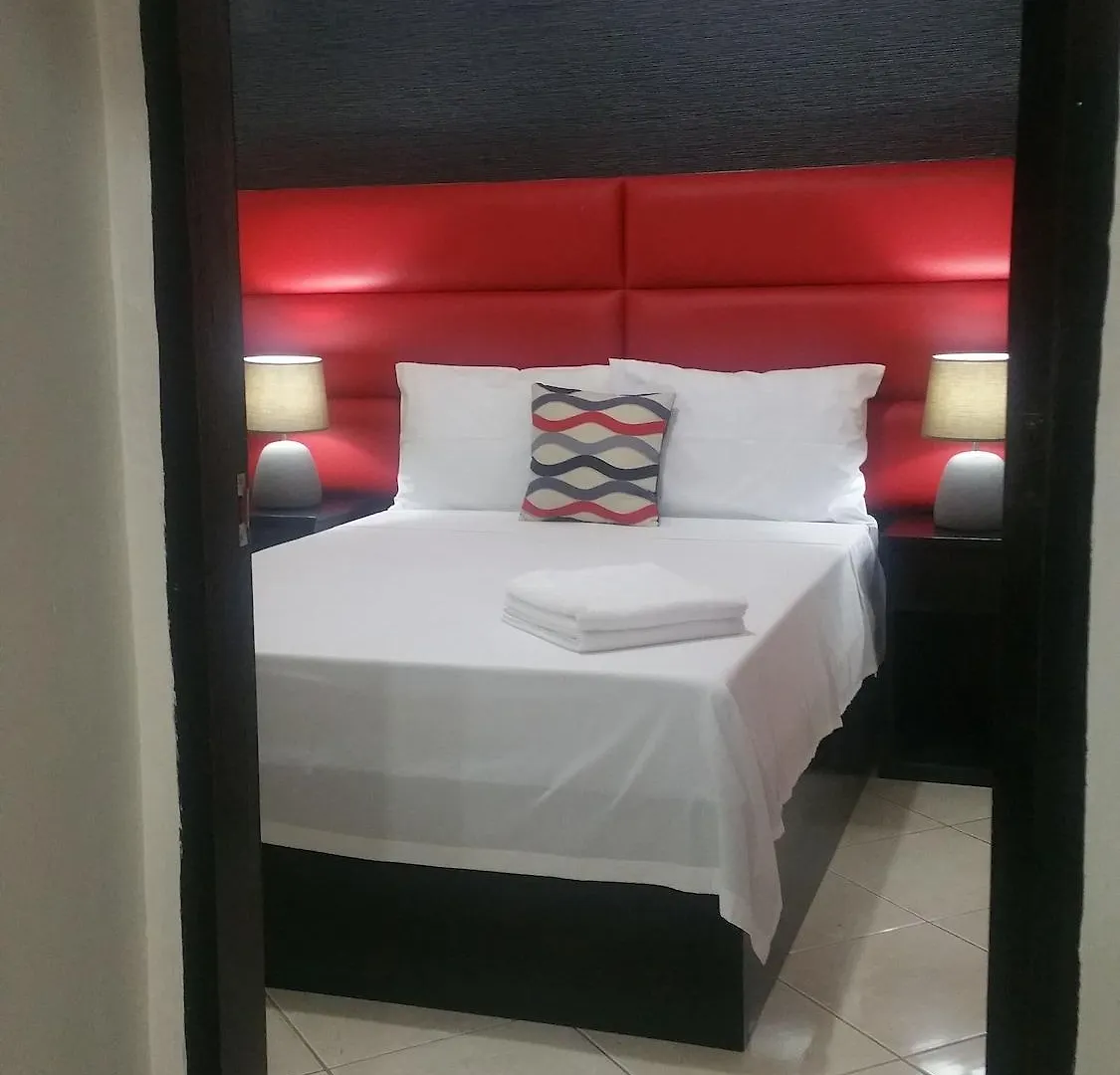 Luxury Suite 5 Angeles Aparthotel