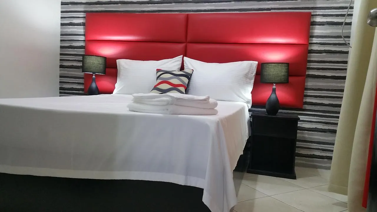 Aparthotel Luxury Suite 5 Angeles